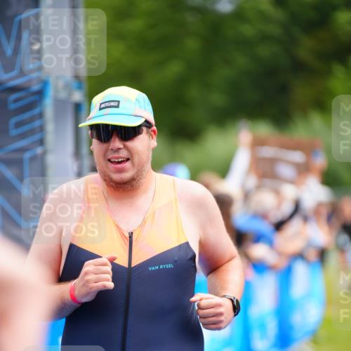 30.08.2026 - Elbe Triathlon Hamburg LAZAROV Photography http://msf.ph/oto/10058115 30.08.2026 11:25:09 Ziel 605, 783, 993 meine-sportfotos.de