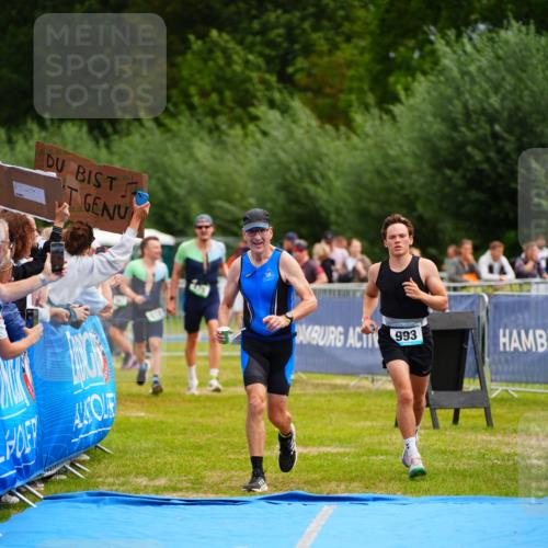 30.08.2026 - Elbe Triathlon Hamburg LAZAROV Photography http://msf.ph/oto/10058119 30.08.2026 11:25:13 Ziel 475, 618, 783, 993 meine-sportfotos.de