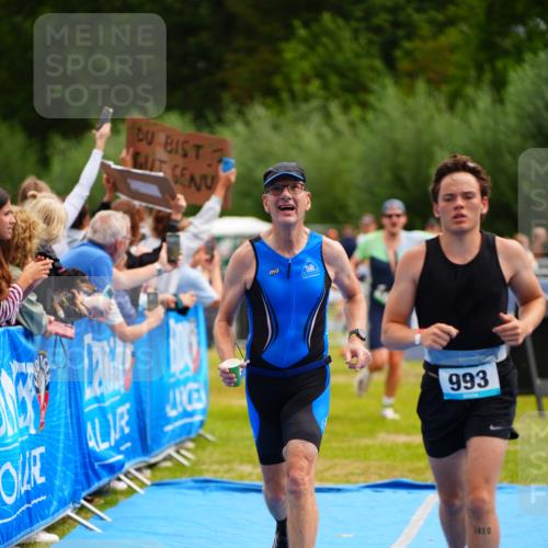30.08.2026 - Elbe Triathlon Hamburg LAZAROV Photography http://msf.ph/oto/10058132 30.08.2026 11:25:16 Ziel 475, 618, 783, 993 meine-sportfotos.de