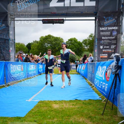 30.08.2026 - Elbe Triathlon Hamburg LAZAROV Photography http://msf.ph/oto/10058146 30.08.2026 11:25:22 Ziel 475, 618, 721, 1007 meine-sportfotos.de