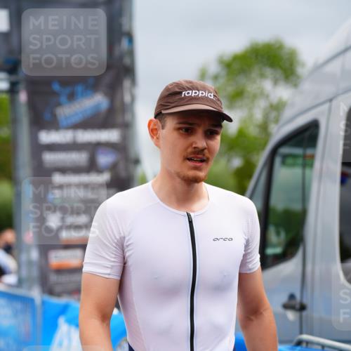 30.08.2026 - Elbe Triathlon Hamburg LAZAROV Photography http://msf.ph/oto/10058158 30.08.2026 11:25:30 Ziel 887, 1096 meine-sportfotos.de