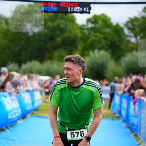 30.08.2026 - Elbe Triathlon Hamburg LAZAROV Photography http://msf.ph/oto/10058210 30.08.2026 11:25:58 Ziel 602, 1176, 1219 meine-sportfotos.de
