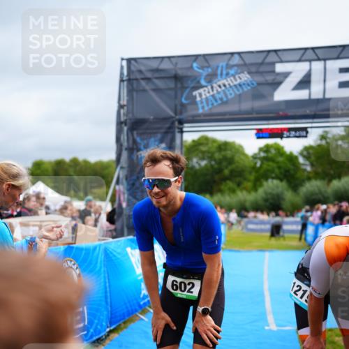 30.08.2026 - Elbe Triathlon Hamburg LAZAROV Photography http://msf.ph/oto/10058233 30.08.2026 11:26:10 Ziel 1292 meine-sportfotos.de