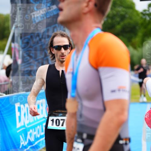 30.08.2026 - Elbe Triathlon Hamburg LAZAROV Photography http://msf.ph/oto/10058251 30.08.2026 11:26:30 Ziel 457, 514, 782, 1079, 1249 meine-sportfotos.de