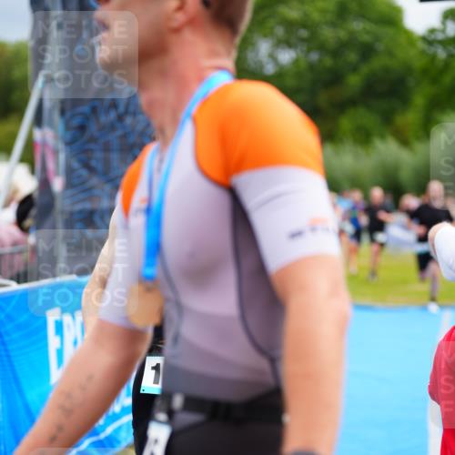30.08.2026 - Elbe Triathlon Hamburg LAZAROV Photography http://msf.ph/oto/10058252 30.08.2026 11:26:30 Ziel 457, 514, 782, 1079, 1249 meine-sportfotos.de