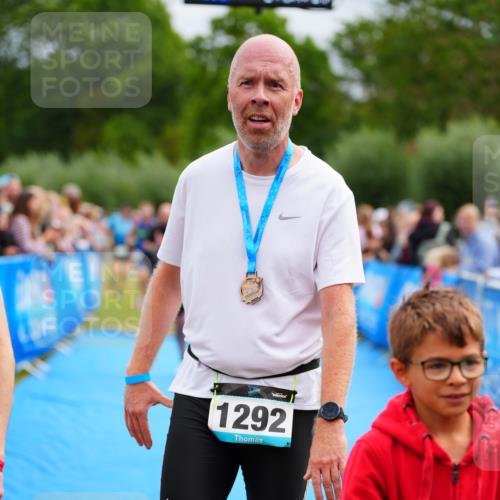 30.08.2026 - Elbe Triathlon Hamburg LAZAROV Photography http://msf.ph/oto/10058256 30.08.2026 11:26:32 Ziel 457, 514, 782, 1249 meine-sportfotos.de