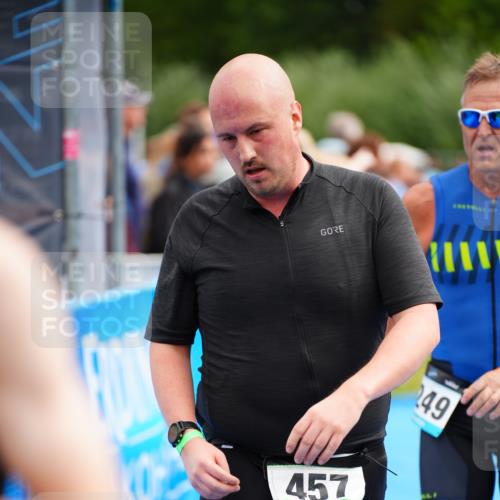 30.08.2026 - Elbe Triathlon Hamburg LAZAROV Photography http://msf.ph/oto/10058263 30.08.2026 11:26:37 Ziel 457, 782, 1249 meine-sportfotos.de