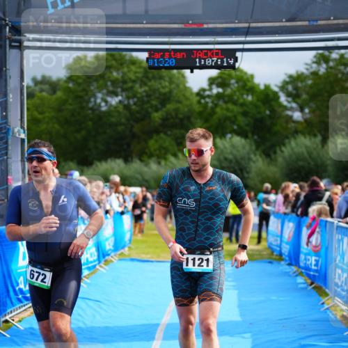30.08.2026 - Elbe Triathlon Hamburg LAZAROV Photography http://msf.ph/oto/10058360 30.08.2026 11:27:37 Ziel 364, 672, 1074, 1121, 1134 meine-sportfotos.de