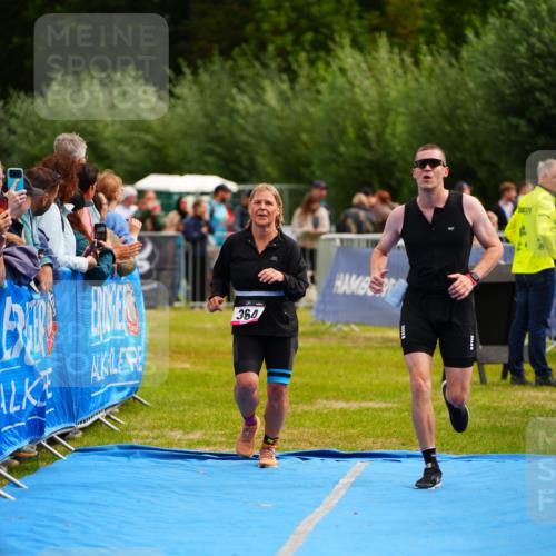 30.08.2026 - Elbe Triathlon Hamburg LAZAROV Photography http://msf.ph/oto/10058361 30.08.2026 11:27:42 Ziel 364, 1074 meine-sportfotos.de