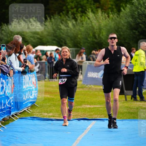 30.08.2026 - Elbe Triathlon Hamburg LAZAROV Photography http://msf.ph/oto/10058362 30.08.2026 11:27:42 Ziel 364, 1074 meine-sportfotos.de