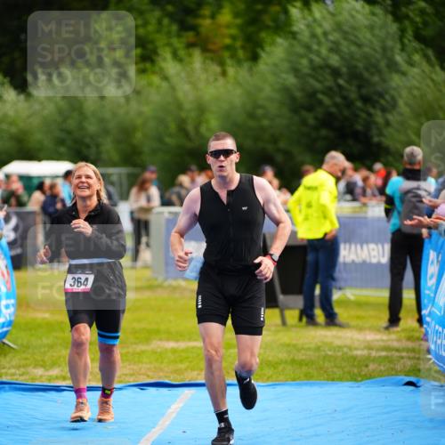 30.08.2026 - Elbe Triathlon Hamburg LAZAROV Photography http://msf.ph/oto/10058364 30.08.2026 11:27:43 Ziel 364, 1074 meine-sportfotos.de