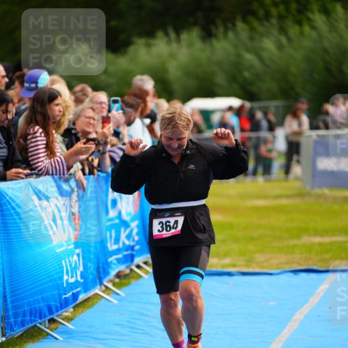 30.08.2026 - Elbe Triathlon Hamburg LAZAROV Photography http://msf.ph/oto/10058372 30.08.2026 11:27:44 Ziel 364, 1074 meine-sportfotos.de