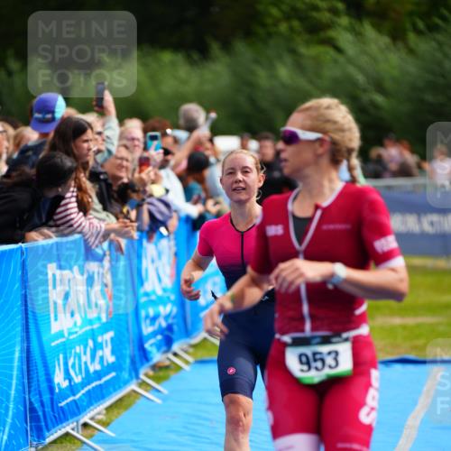 30.08.2026 - Elbe Triathlon Hamburg LAZAROV Photography http://msf.ph/oto/10058388 30.08.2026 11:27:55 Ziel 587, 874, 953, 1065, 1068, 1103 meine-sportfotos.de