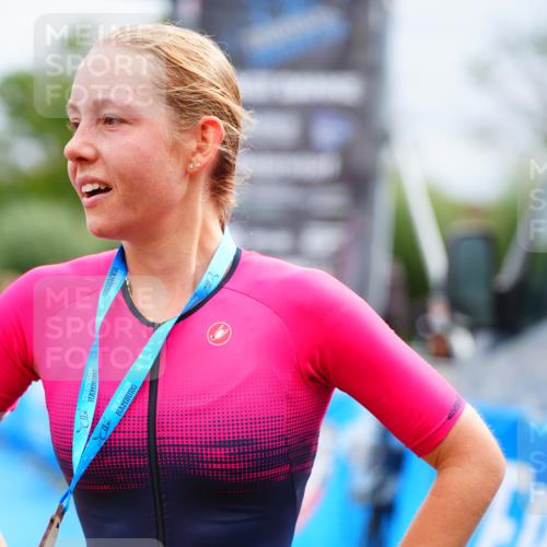 30.08.2026 - Elbe Triathlon Hamburg LAZAROV Photography http://msf.ph/oto/10058412 30.08.2026 11:28:03 Ziel 587, 754, 1065, 1068, 1103 meine-sportfotos.de