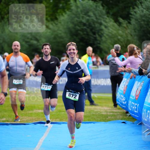 30.08.2026 - Elbe Triathlon Hamburg LAZAROV Photography http://msf.ph/oto/10058447 30.08.2026 11:28:30 Ziel 715, 866, 872, 1206, 1233 meine-sportfotos.de