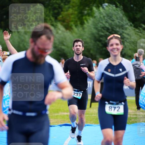 30.08.2026 - Elbe Triathlon Hamburg LAZAROV Photography http://msf.ph/oto/10058453 30.08.2026 11:28:31 Ziel 715, 866, 872, 1206, 1233 meine-sportfotos.de