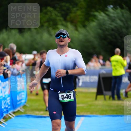 30.08.2026 - Elbe Triathlon Hamburg LAZAROV Photography http://msf.ph/oto/10058494 30.08.2026 11:28:49 Ziel 546, 763, 1115, 1191 meine-sportfotos.de