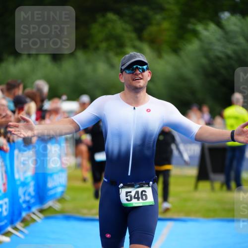 30.08.2026 - Elbe Triathlon Hamburg LAZAROV Photography http://msf.ph/oto/10058497 30.08.2026 11:28:49 Ziel 546, 763, 1115, 1191 meine-sportfotos.de