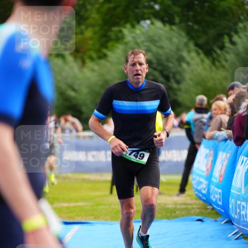 30.08.2026 - Elbe Triathlon Hamburg LAZAROV Photography http://msf.ph/oto/10058588 30.08.2026 11:29:31 Ziel 749, 1078, 1183 meine-sportfotos.de