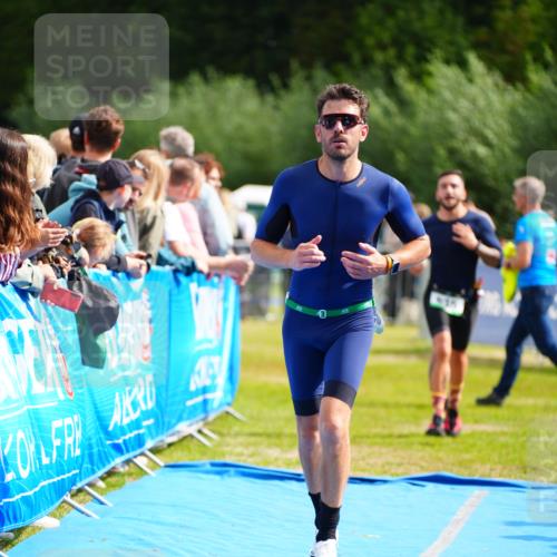 30.08.2026 - Elbe Triathlon Hamburg LAZAROV Photography http://msf.ph/oto/10058609 30.08.2026 11:29:43 Ziel 635, 659 meine-sportfotos.de