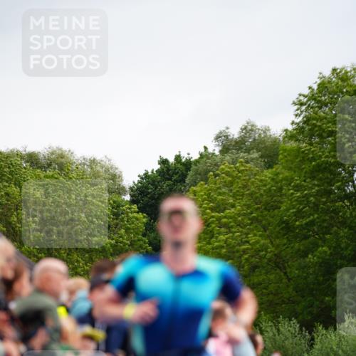 30.08.2026 - Elbe Triathlon Hamburg LAZAROV Photography http://msf.ph/oto/10058646 30.08.2026 11:30:07 Ziel 798, 1193 meine-sportfotos.de