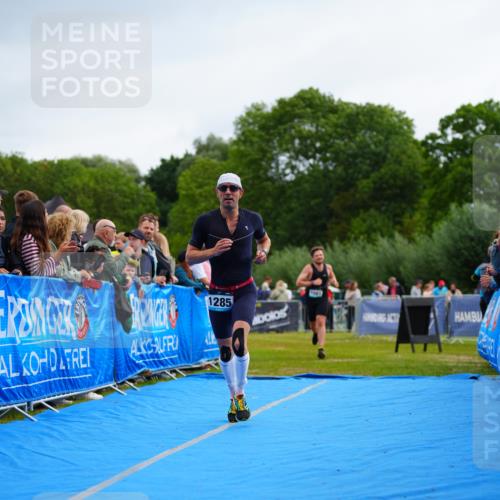 30.08.2026 - Elbe Triathlon Hamburg LAZAROV Photography http://msf.ph/oto/10058665 30.08.2026 11:30:15 Ziel 798, 1081, 1285 meine-sportfotos.de