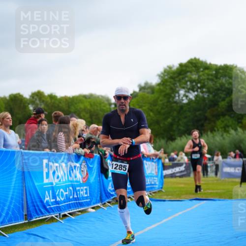 30.08.2026 - Elbe Triathlon Hamburg LAZAROV Photography http://msf.ph/oto/10058669 30.08.2026 11:30:16 Ziel 798, 1081, 1285 meine-sportfotos.de