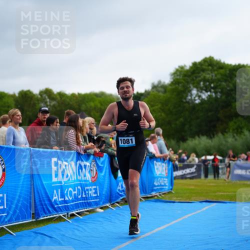 30.08.2026 - Elbe Triathlon Hamburg LAZAROV Photography http://msf.ph/oto/10058676 30.08.2026 11:30:19 Ziel 1081, 1285 meine-sportfotos.de
