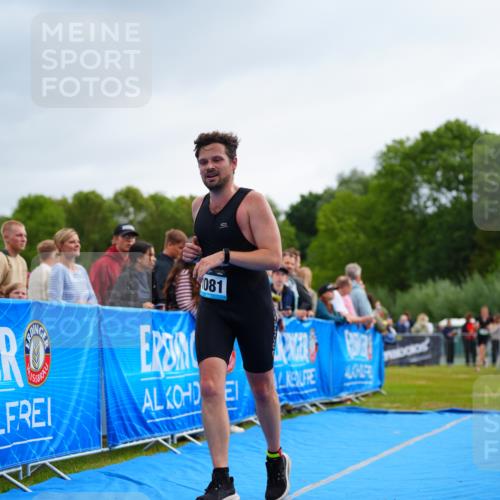 30.08.2026 - Elbe Triathlon Hamburg LAZAROV Photography http://msf.ph/oto/10058679 30.08.2026 11:30:19 Ziel 1081, 1285 meine-sportfotos.de