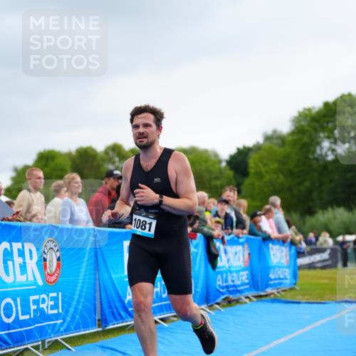 30.08.2026 - Elbe Triathlon Hamburg LAZAROV Photography http://msf.ph/oto/10058680 30.08.2026 11:30:19 Ziel 1081, 1285 meine-sportfotos.de