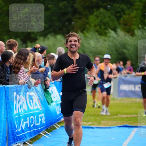30.08.2026 - Elbe Triathlon Hamburg LAZAROV Photography http://msf.ph/oto/10058798 30.08.2026 11:32:13 Ziel 716, 729, 1026, 1062, 1170, 1369 meine-sportfotos.de