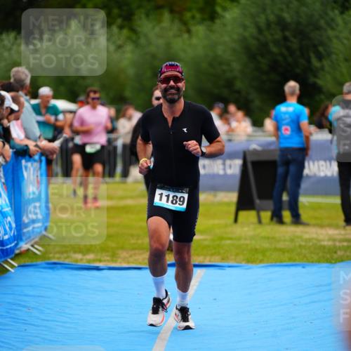 30.08.2026 - Elbe Triathlon Hamburg LAZAROV Photography http://msf.ph/oto/10058848 30.08.2026 11:32:33 Ziel 509, 690, 1051, 1086, 1189, 1222 meine-sportfotos.de