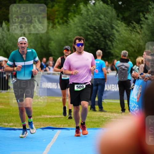 30.08.2026 - Elbe Triathlon Hamburg LAZAROV Photography http://msf.ph/oto/10058858 30.08.2026 11:32:38 Ziel 509, 604, 690, 1051, 1086 meine-sportfotos.de
