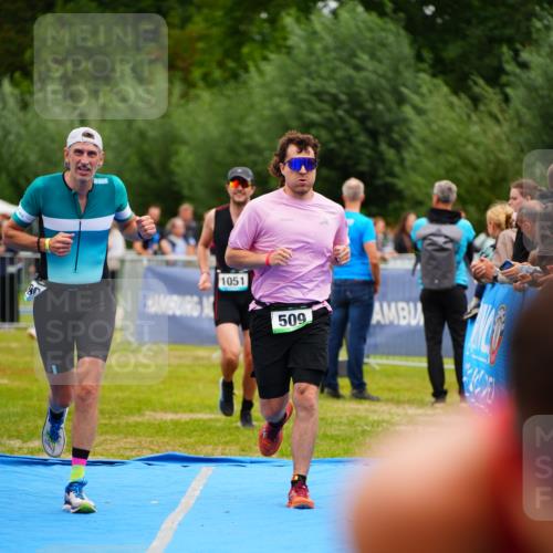 30.08.2026 - Elbe Triathlon Hamburg LAZAROV Photography http://msf.ph/oto/10058859 30.08.2026 11:32:38 Ziel 509, 604, 690, 1051, 1086 meine-sportfotos.de