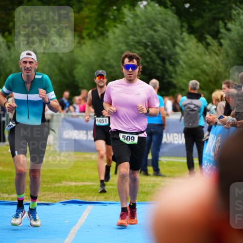 30.08.2026 - Elbe Triathlon Hamburg LAZAROV Photography http://msf.ph/oto/10058861 30.08.2026 11:32:38 Ziel 509, 604, 690, 1051, 1086 meine-sportfotos.de