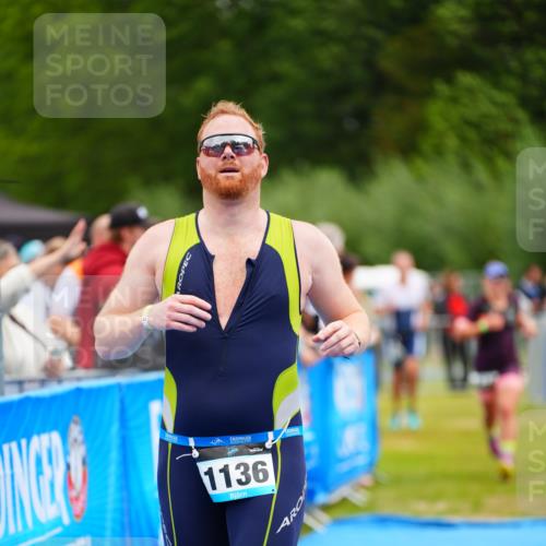 30.08.2026 - Elbe Triathlon Hamburg LAZAROV Photography http://msf.ph/oto/10058923 30.08.2026 11:33:21 Ziel 937, 1136, 1159, 1254 meine-sportfotos.de
