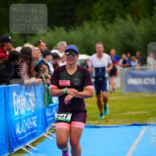 30.08.2026 - Elbe Triathlon Hamburg LAZAROV Photography http://msf.ph/oto/10058928 30.08.2026 11:33:25 Ziel 937, 1254 meine-sportfotos.de