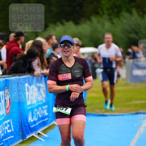 30.08.2026 - Elbe Triathlon Hamburg LAZAROV Photography http://msf.ph/oto/10058931 30.08.2026 11:33:25 Ziel 937, 1254 meine-sportfotos.de
