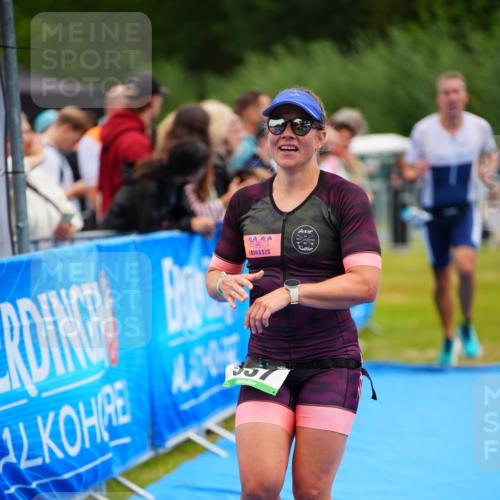 30.08.2026 - Elbe Triathlon Hamburg LAZAROV Photography http://msf.ph/oto/10058934 30.08.2026 11:33:26 Ziel 937, 1254 meine-sportfotos.de