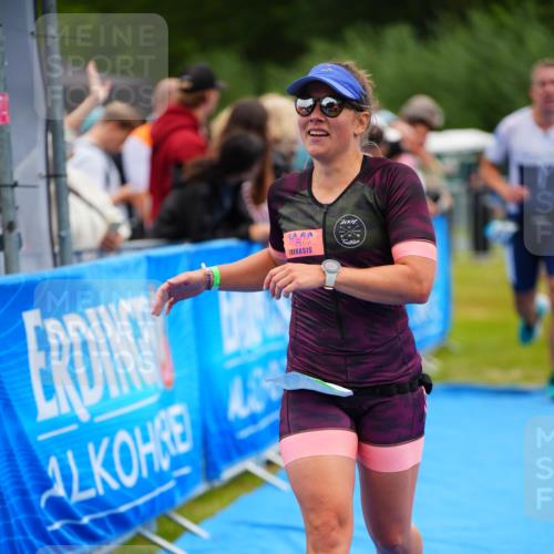 30.08.2026 - Elbe Triathlon Hamburg LAZAROV Photography http://msf.ph/oto/10058935 30.08.2026 11:33:26 Ziel 937, 1254 meine-sportfotos.de