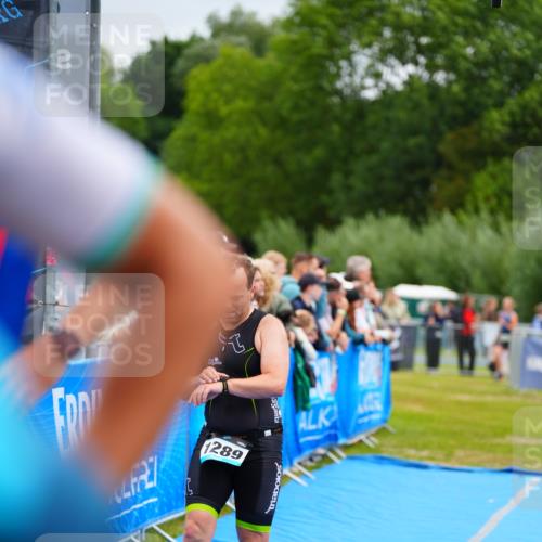30.08.2026 - Elbe Triathlon Hamburg LAZAROV Photography http://msf.ph/oto/10058953 30.08.2026 11:33:42 Ziel 1289 meine-sportfotos.de