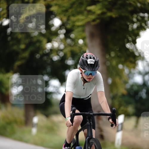 30.08.2026 - Elbe Triathlon Hamburg Michael Burmester http://msf.ph/oto/10058956 30.08.2026 11:27:05 Radfahren 1398, 1463 meine-sportfotos.de