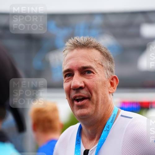 30.08.2026 - Elbe Triathlon Hamburg LAZAROV Photography http://msf.ph/oto/10058957 30.08.2026 11:33:45 Ziel 1289 meine-sportfotos.de