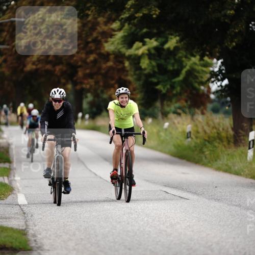 30.08.2026 - Elbe Triathlon Hamburg Michael Burmester http://msf.ph/oto/10058981 30.08.2026 11:27:30 Radfahren 1604, 1613, 1628, 1713 meine-sportfotos.de