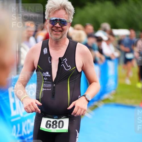 30.08.2026 - Elbe Triathlon Hamburg LAZAROV Photography http://msf.ph/oto/10059015 30.08.2026 11:33:59 Ziel 680, 863, 870, 1166, 1180, 1234, 1452 meine-sportfotos.de