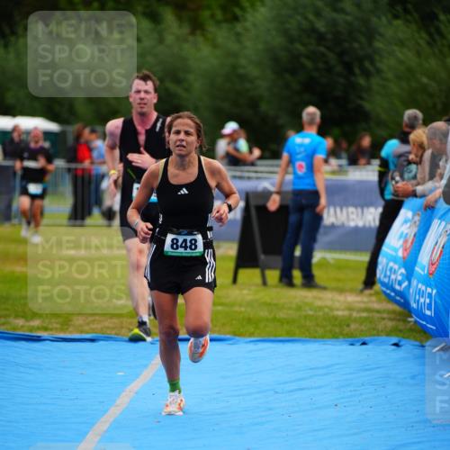 30.08.2026 - Elbe Triathlon Hamburg LAZAROV Photography http://msf.ph/oto/10059056 30.08.2026 11:34:17 Ziel 848, 1149, 1153, 1199 meine-sportfotos.de