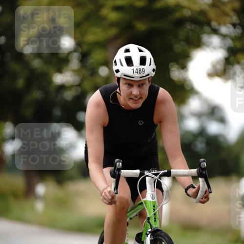 30.08.2026 - Elbe Triathlon Hamburg Michael Burmester http://msf.ph/oto/10059098 30.08.2026 11:28:10 Radfahren 1489, 1695, 1710 meine-sportfotos.de