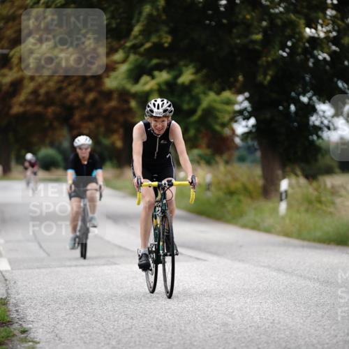 30.08.2026 - Elbe Triathlon Hamburg Michael Burmester http://msf.ph/oto/10059103 30.08.2026 11:28:11 Radfahren 1489, 1695, 1710 meine-sportfotos.de