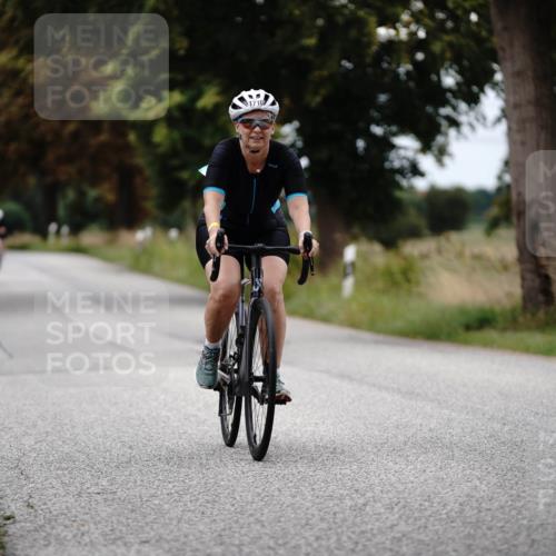 30.08.2026 - Elbe Triathlon Hamburg Michael Burmester http://msf.ph/oto/10059109 30.08.2026 11:28:13 Radfahren 1536, 1685, 1695, 1710 meine-sportfotos.de
