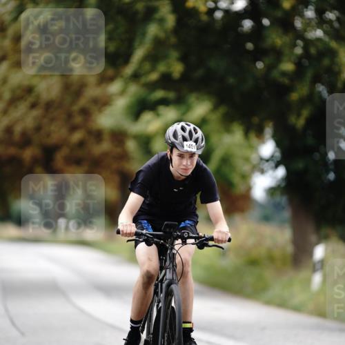 30.08.2026 - Elbe Triathlon Hamburg Michael Burmester http://msf.ph/oto/10059136 30.08.2026 11:28:38 Radfahren 1451 meine-sportfotos.de